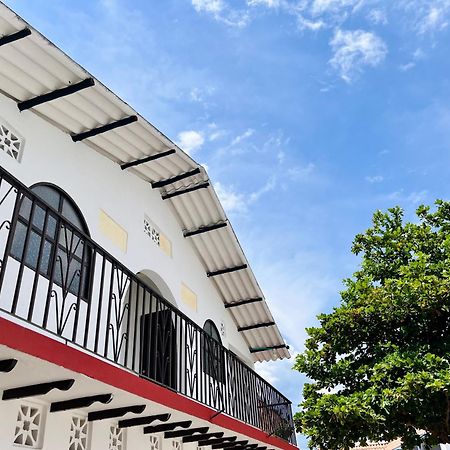 Hotel Los Balcones Tocaima Exterior photo