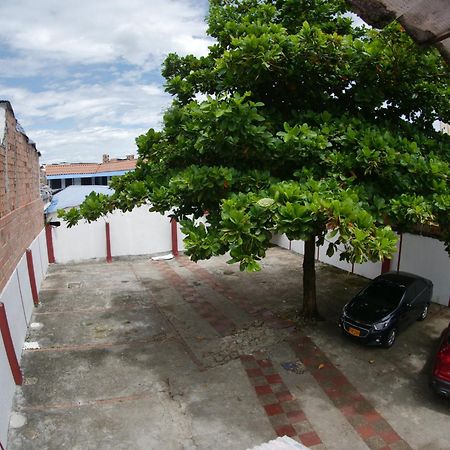 Hotel Los Balcones Tocaima Exterior photo