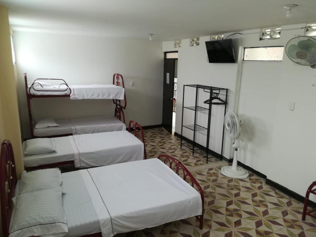 Hotel Los Balcones Tocaima Exterior photo