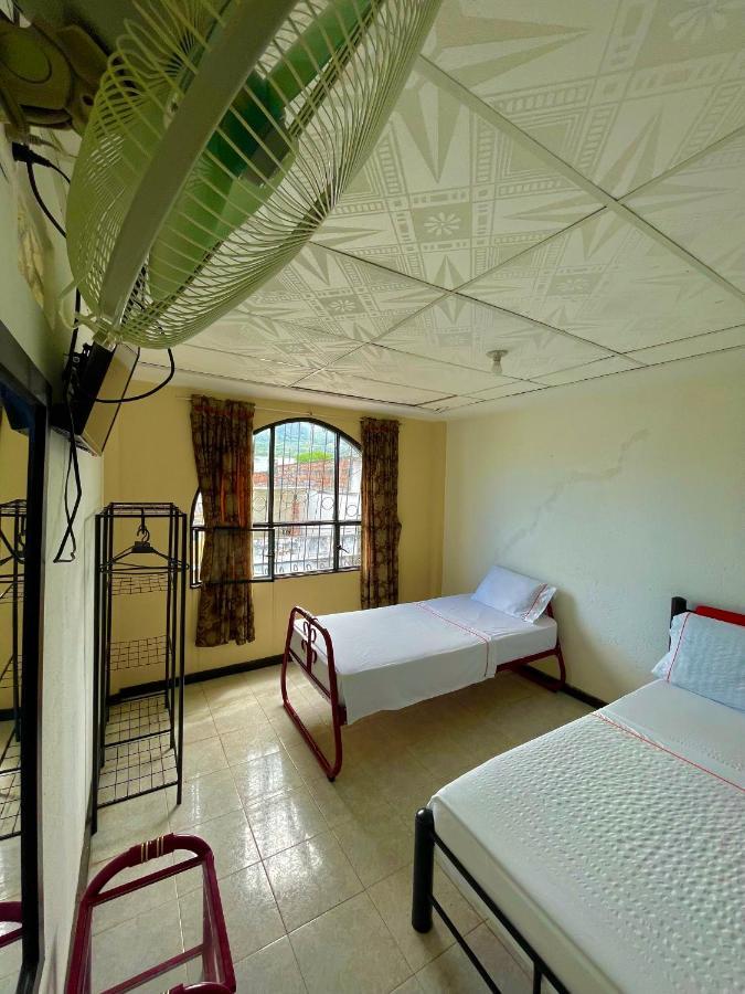 Hotel Los Balcones Tocaima Exterior photo