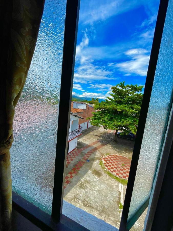 Hotel Los Balcones Tocaima Exterior photo
