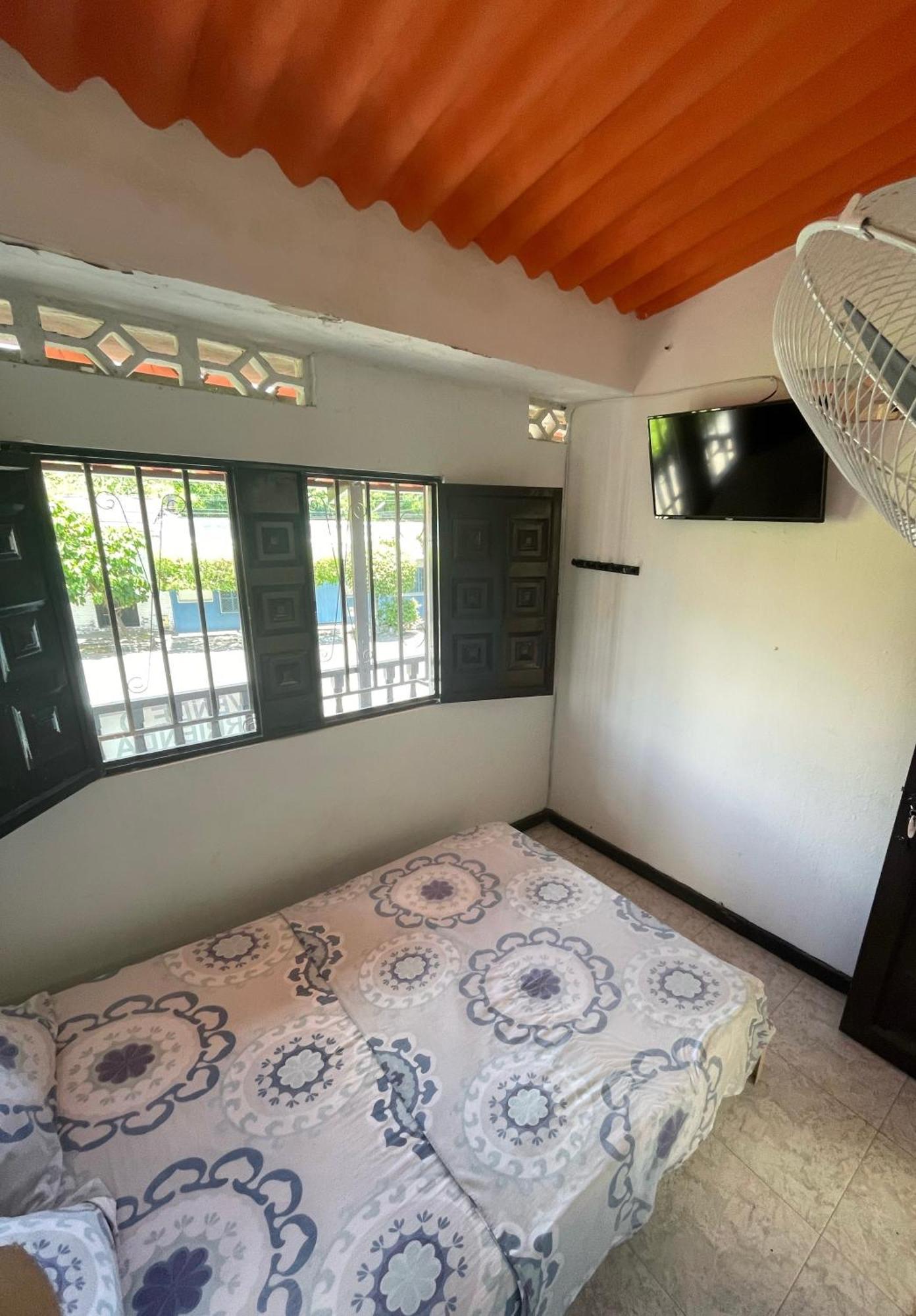 Hotel Los Balcones Tocaima Exterior photo