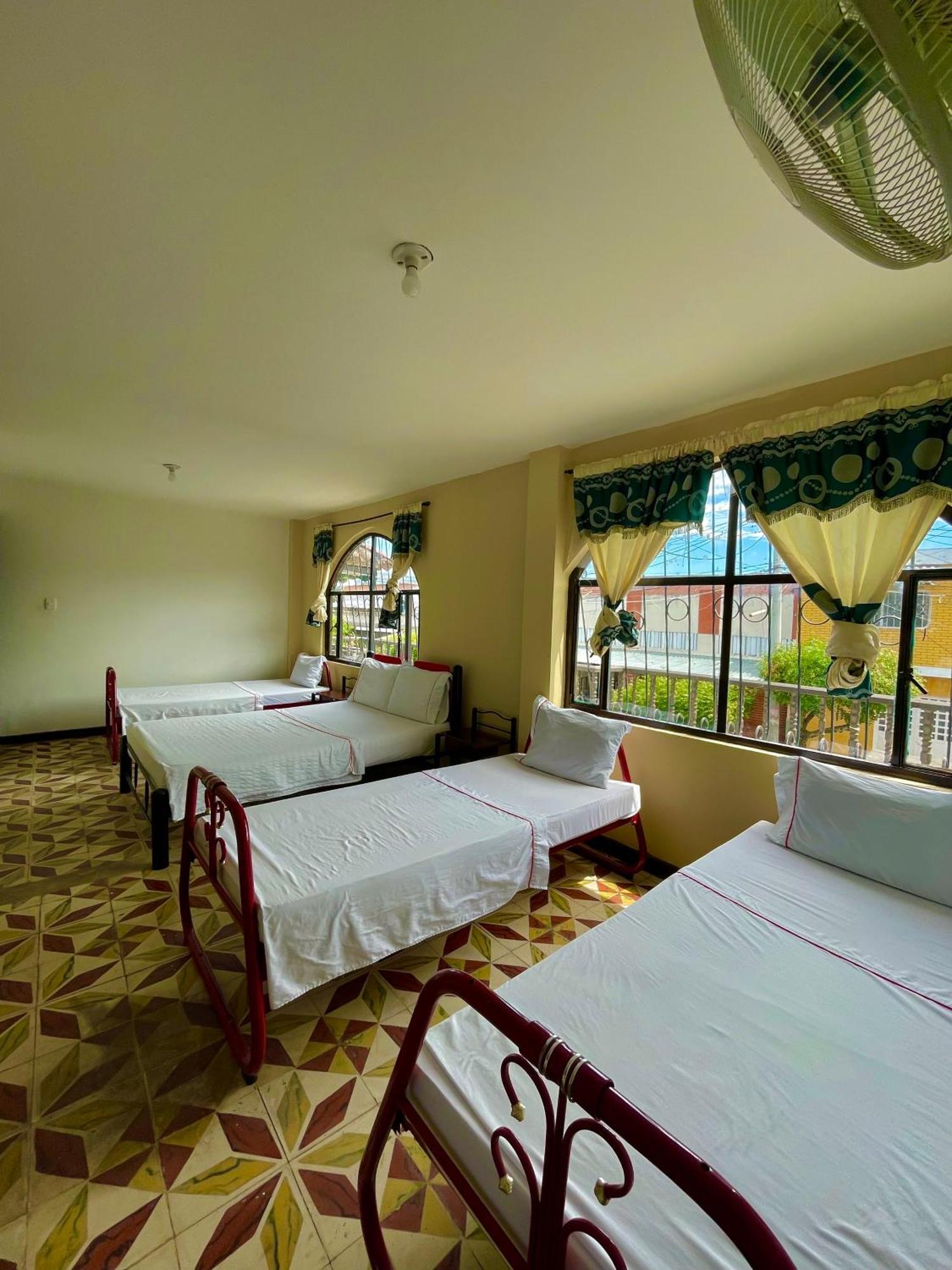 Hotel Los Balcones Tocaima Exterior photo