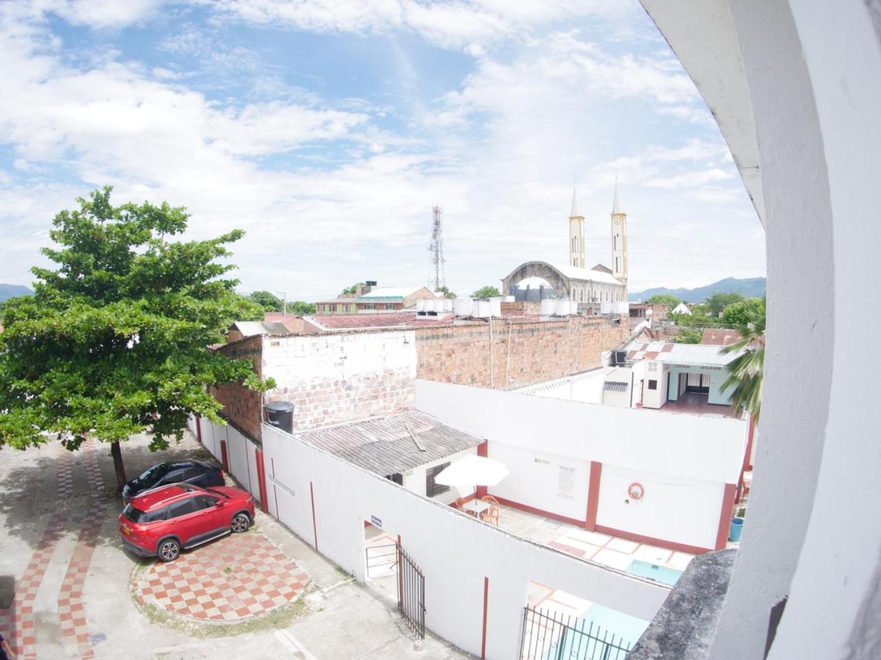 Hotel Los Balcones Tocaima Exterior photo